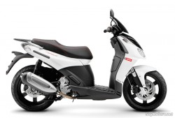 Derbi Rambla 300i 0.jpg